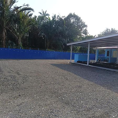 Zamnur Bidara Chalet Dan Homestay Masjid Tanah Ngoại thất bức ảnh